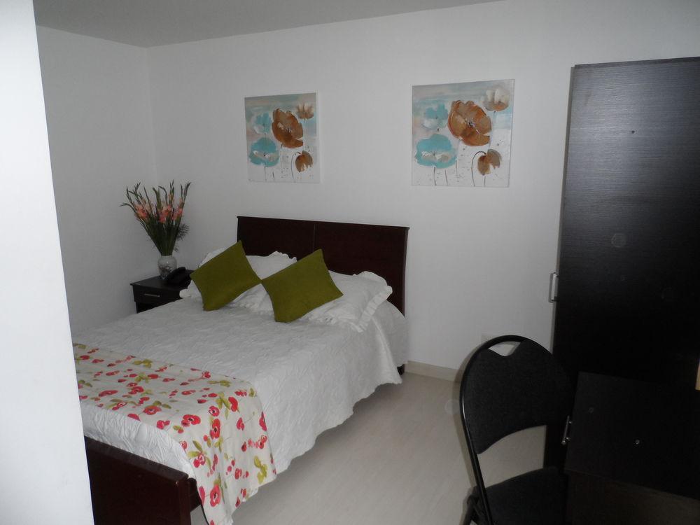 Hotel Casa Quinta Embajada Bogotá Zewnętrze zdjęcie
